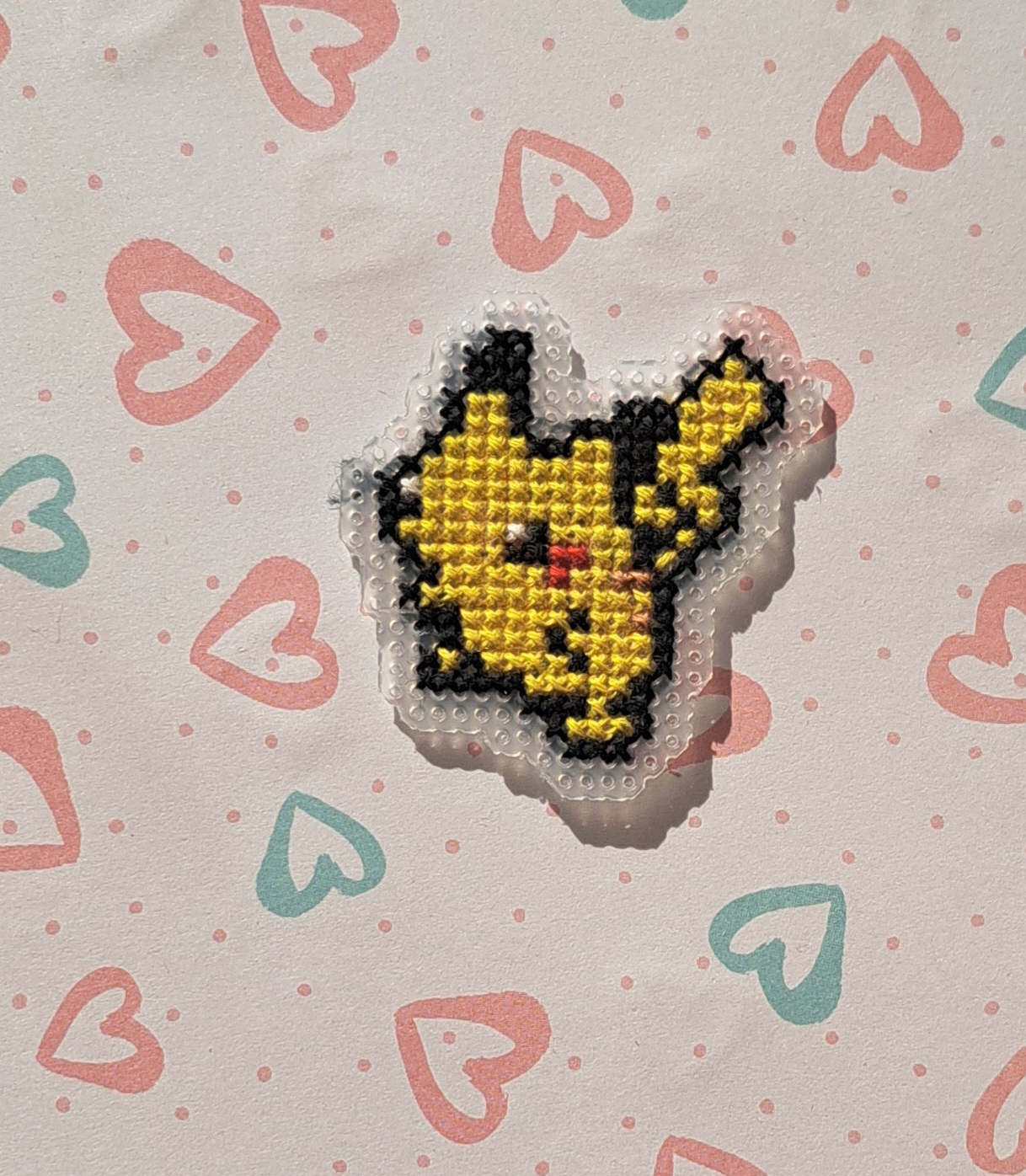 Pikachu brodé